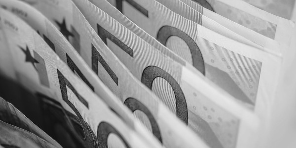 Peritajes Civiles y Mercantiles en Málaga · Informes Periciales de Fraudes Financieros